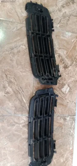 Range Rover Sağ Sol Sis Izgarası CK5217F908 CK5217F909