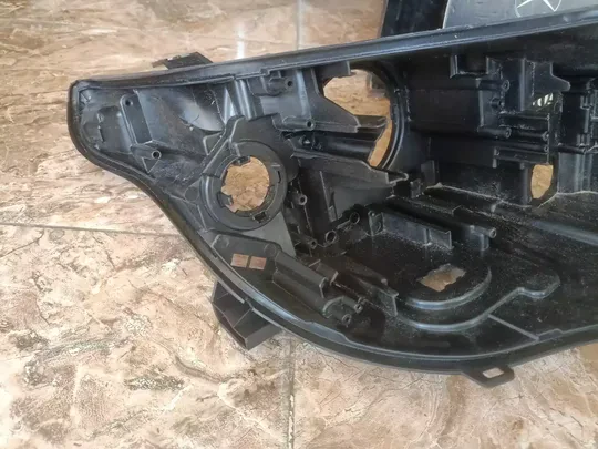 Range Rover Sport 2014-17 Sağ Sol Far Kasası
