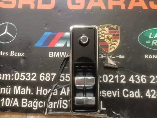 Range Rover Sport 2018-22 Cam Düğmesi JPLA-14540-AE