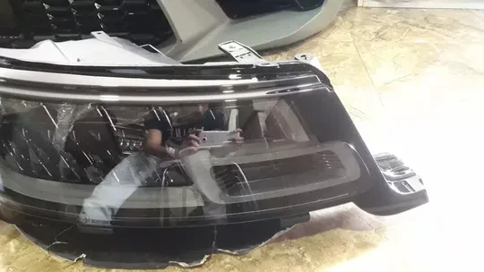 Range Rover Sport 2018+ Yan Sanayi Sıfır Sağ Far