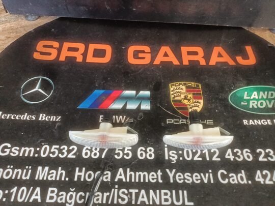 Range Rover Sport Discovery 3 4 Freelander 2 Kapı Sinyali LR007954