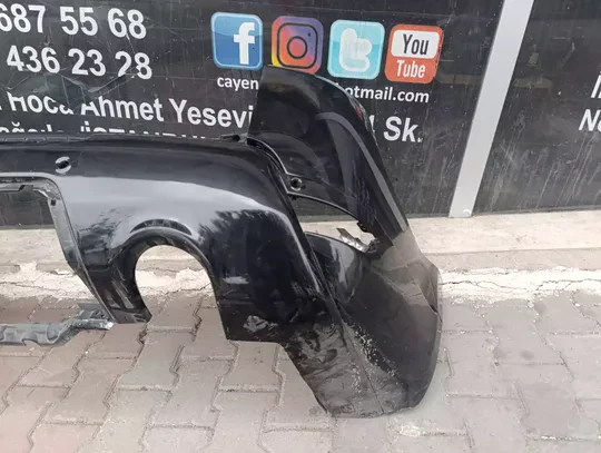 Range Rover Sport L494 2013-17 Arka Tampon Çıkma Siyah