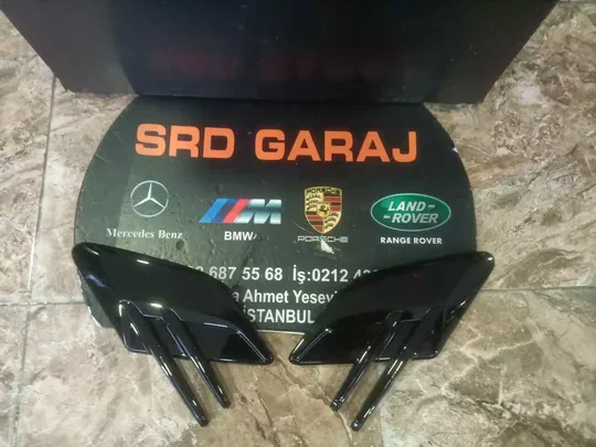 Range Rover Sport Ön Çamurluk Izgarası Sağ Sol LR098785 LR098787