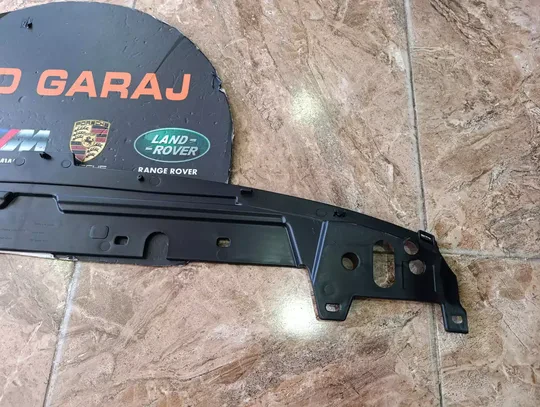 Range Rover Velar Panjur Üst Braketi Sıfır Yns j8a2-8c436