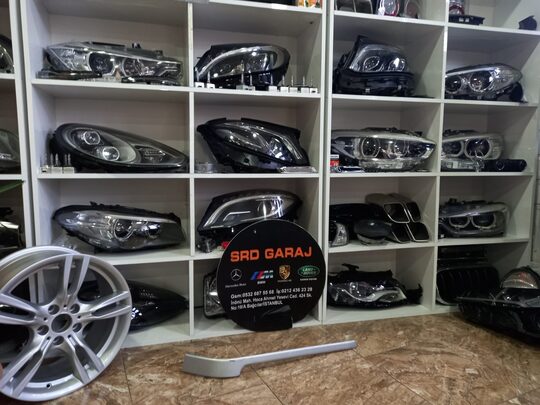 Range Rover Vogue Arka Tampon Çıtası CK5217D753