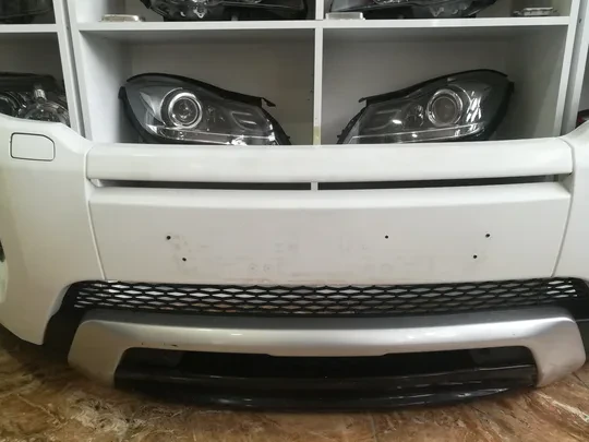 Range Rover Vogue On Tampon