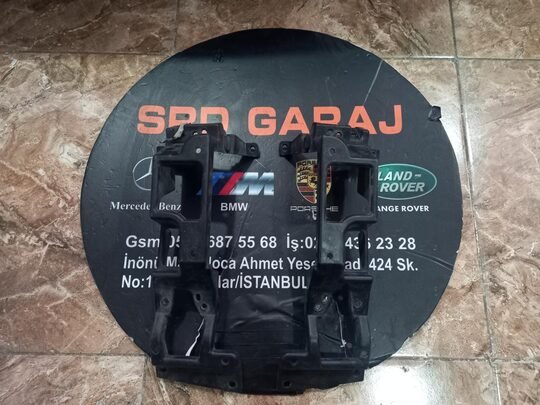 Range Rover Vogue Sis Farı Braketi CK5215266AA-15267AA
