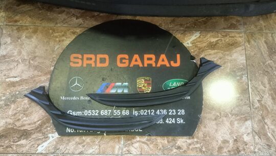 Renault Clio 4 Sağ Sol Far Kaşı 260946277R 260446897R