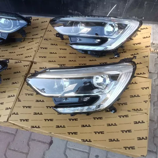 Renault Megane 4 Touch 2016- Far Sıfır Taiwan 260601571 260102686R