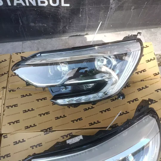 Renault Megane 4 Touch 2016- Far Sıfır Taiwan 260601571 260102686R