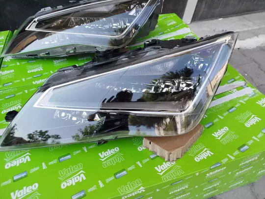Seat Leon LED Far 5F1941007A 5F941008A