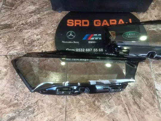 Skoda Super B 2025- Sağ Sol Far Camı