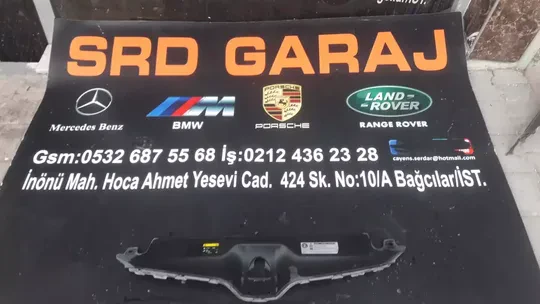 Skoda Superb Ön Panjur Üst Kapağı 3V0853343