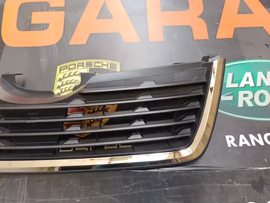 Subaru Forester 2019- Ön Krom Panjur
