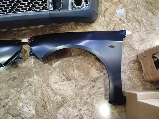 Subaru Lmpreza Çamurluk Taıwan 57120FG0209P 57120FG0309P