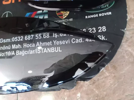Tesla Model Y 2020- Sağ Sol Far Camı