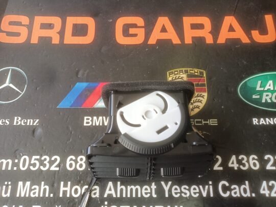 Volkswagen Golf 5 Jetta 2005-11 Arka Orta Havalandırma 1K0819203A