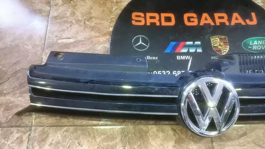 Volkswagen Golf 6 Ön Panjur Çıkma 5k0853651ag