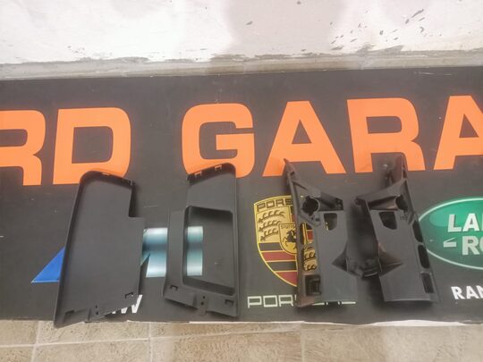 Volkswagen Golf 6 R20 Sağ Sol Ön Tampon Braketleri