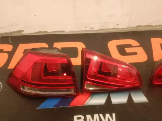 Volkswagen Golf 7 Sağ Sol İç Dış Çıkma Stop 5G0945093 5G0945094 5G0945095 5G0945096