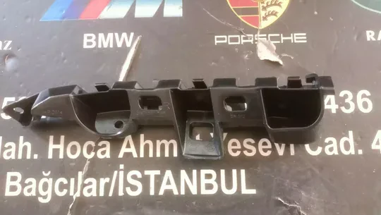 Volkswagen Passat B7 2012-16 Sağ Tampon Braketi 3AD807184