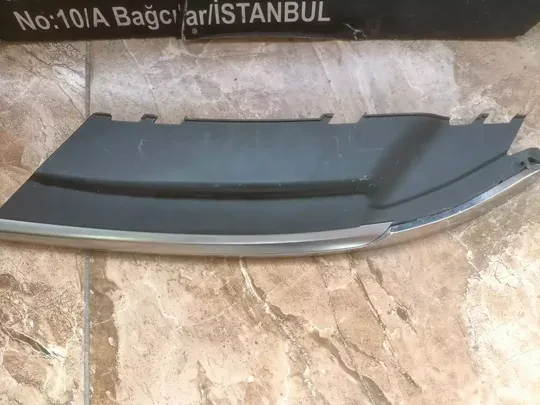 Volkswagen Tiguan 2017-20 Sağ Far Kaşı Nikelajlı 1414000114