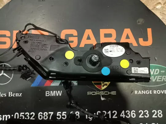 Volvo C40 Bagaj Stopu 32133822 32365673