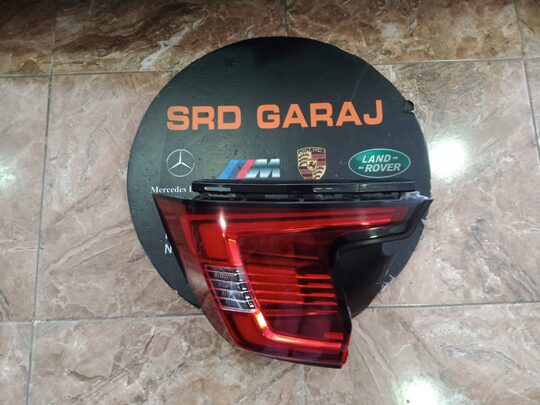 Volvo S90 Sağ Stop Çıkma Tamirli 31108926