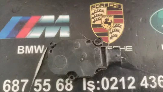 Volvo V40 Panjur Motoru 6466R420 Çıkma Orj