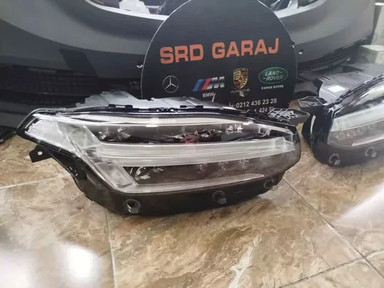 Volvo XC90 2018-23 Sağ Sol Far Sıfır 31655773 31655774