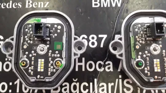 Volvo XC90 LED Far Sinyal Modülü