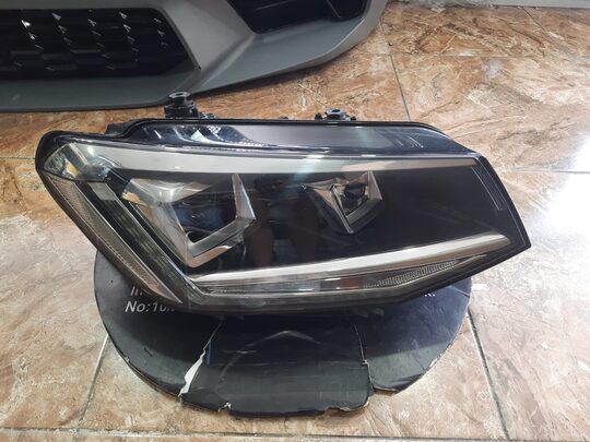 VW Caddy 2017-2019 Sağ Far 1EL012286