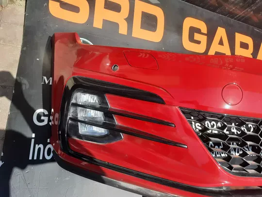 VW Golf 7.5 GTI Ön Tampon