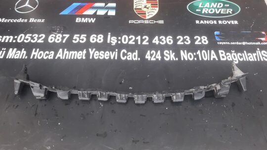 W204 C Serisi 2011-13 Ön Tampon Orta Destek Braketi 2048854065