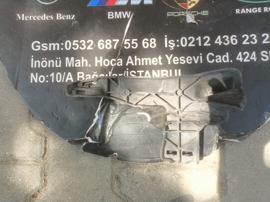 W207 Ön Tampon Braketi Sağ A2078850816