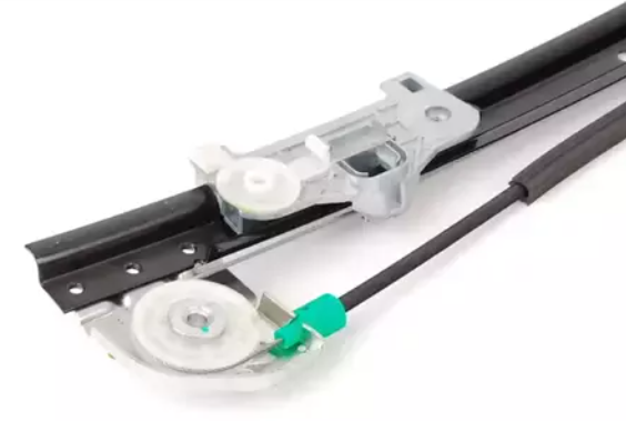Bmw 5 Serisi E39 Arka Kapı Cam Krikosu Sağ 1996-2000