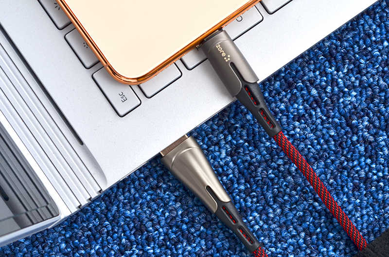Zore Lightning Focus 2.4A Hızlı Şarj Usb Kablo