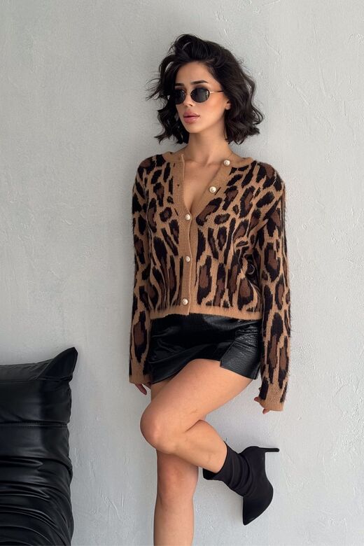 Leopar Desen Düğmeli Hırka