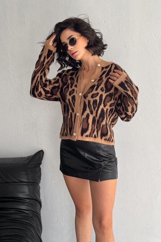 Leopar Desen Düğmeli Hırka