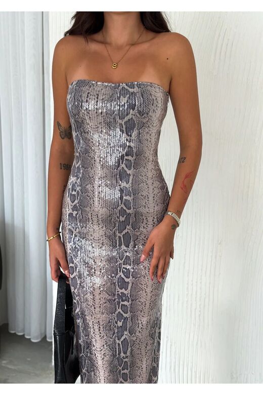 Serpentine Elegance Pul Payet Yılan Desen Elbise