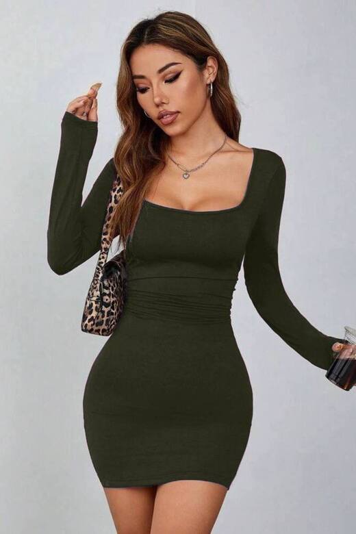 Kare Yaka Uzun Kollu Likralı Mini Elbise