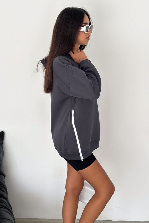Yanı Fermuar Detaylı Forever Baskılı Sweatshirt