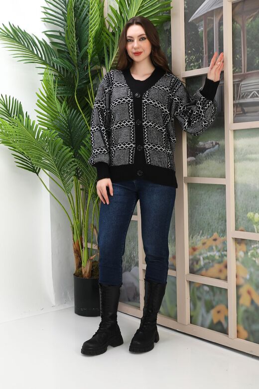 Oversize Yumuşak Kalp Desenli Örme Detaylı Düğmeli Triko Hırka