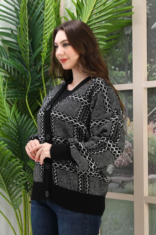 Oversize Yumuşak Kalp Desenli Örme Detaylı Düğmeli Triko Hırka