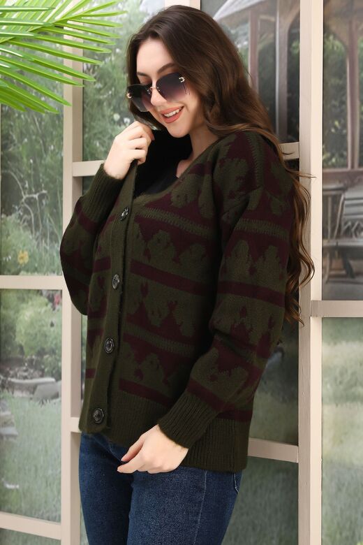 Oversize Yumuşak Örme Detaylı Düğmeli Triko Hırka