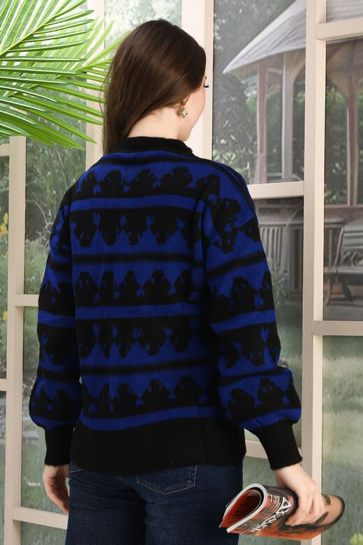Oversize Yumuşak Örme Detaylı Düğmeli Triko Hırka