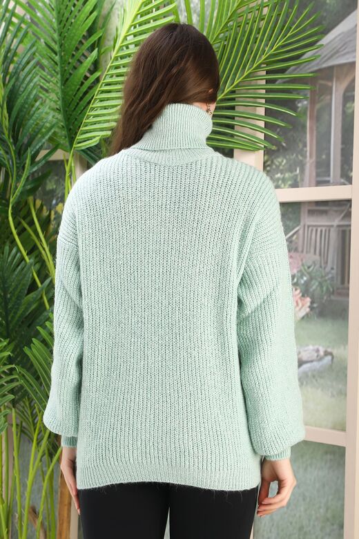 Oversize Balıkçı Yaka Yumuşak Triko Kazak