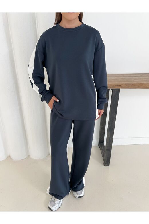 Geniş Şerit Detaylı Oversize Geniş Paça Modal Kumaş Eşofman Takım