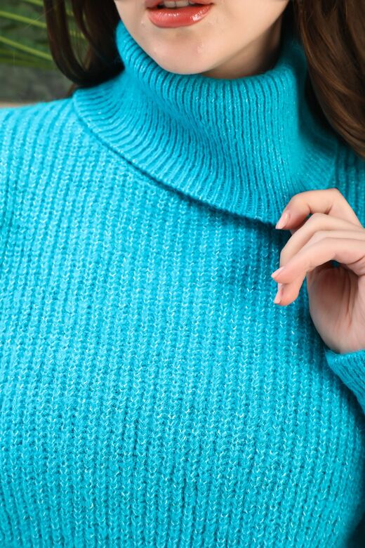 Oversize Balıkçı Yaka Yumuşak Triko Kazak