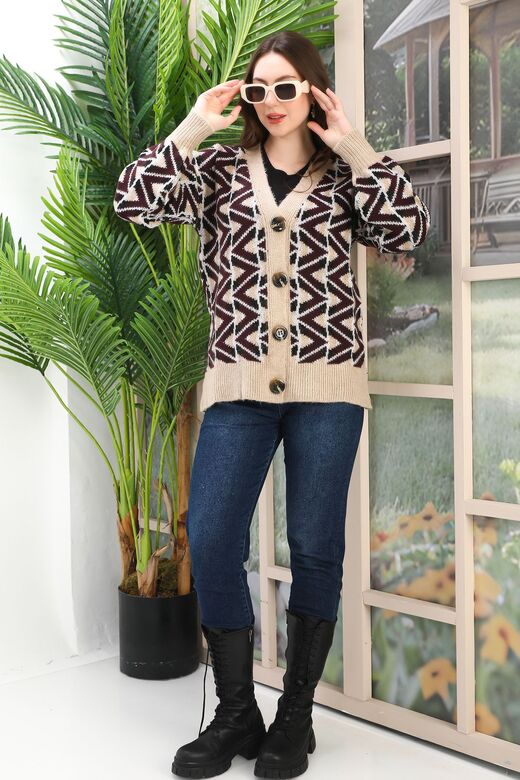 Oversize Yumuşak Örme Detaylı Düğmeli Triko Hırka